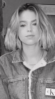 2022-12-22_-_Calvin_Klein_mp40040.jpg